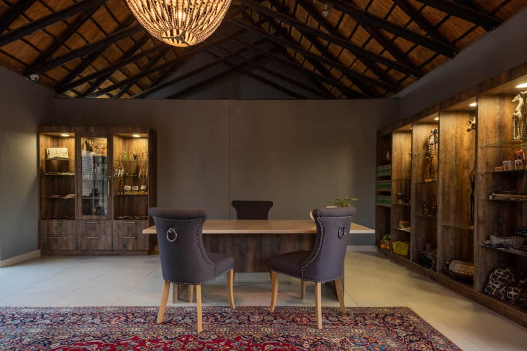 Africa-Photographic-Nkorho-Kyle-Lewin-25-1024x683